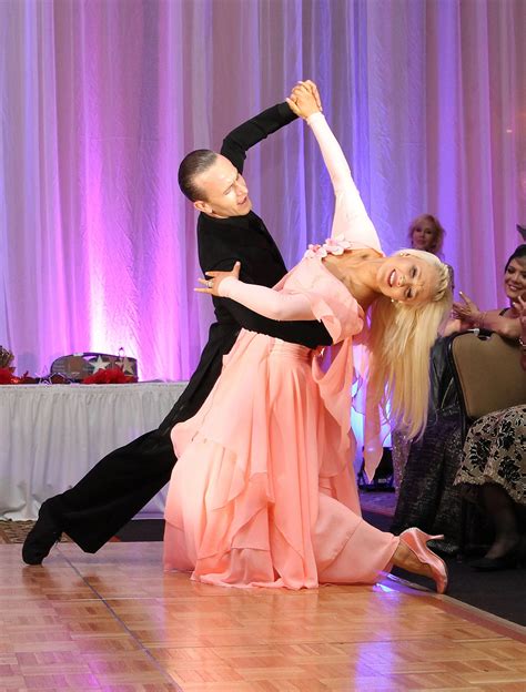 About Slow Waltz — Imperial Ballroom Dance Company®