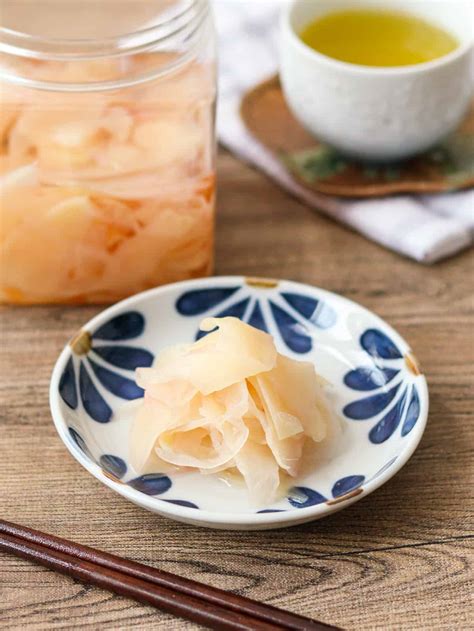 Gari (Pickled Sushi Ginger) - Umami Pot