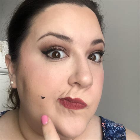 Top 105+ Pictures What Is A Beauty Mark On The Face Completed