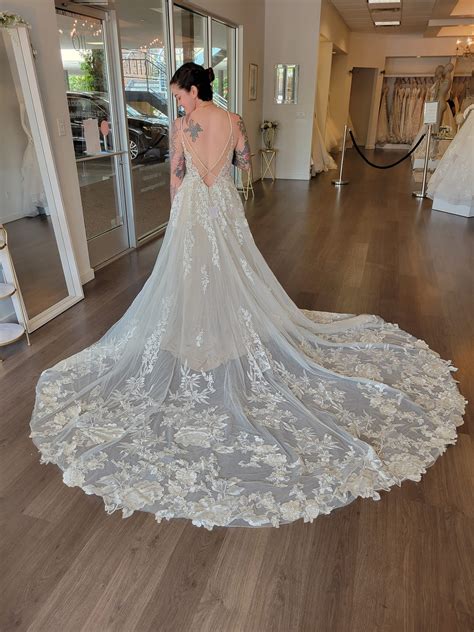 Martina Liana 1137 New Wedding Dress Save 11% - Stillwhite