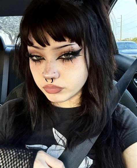 Pin by aubz on eye makeup | Emo makeup, Punk makeup, Dark makeup looks