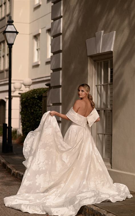 Luxe Floral-Print Off-the-Shoulder Ballgown Wedding Dress