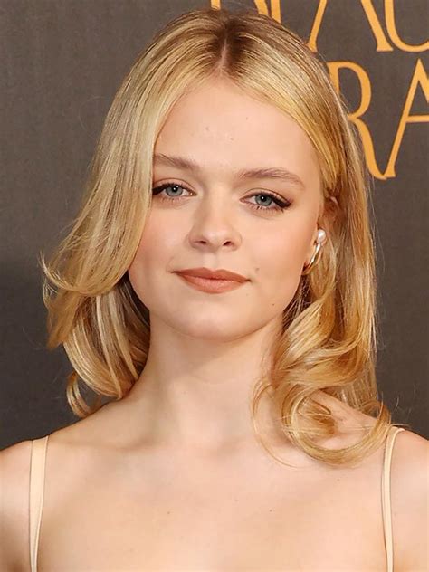 Kylie Rogers - Actress