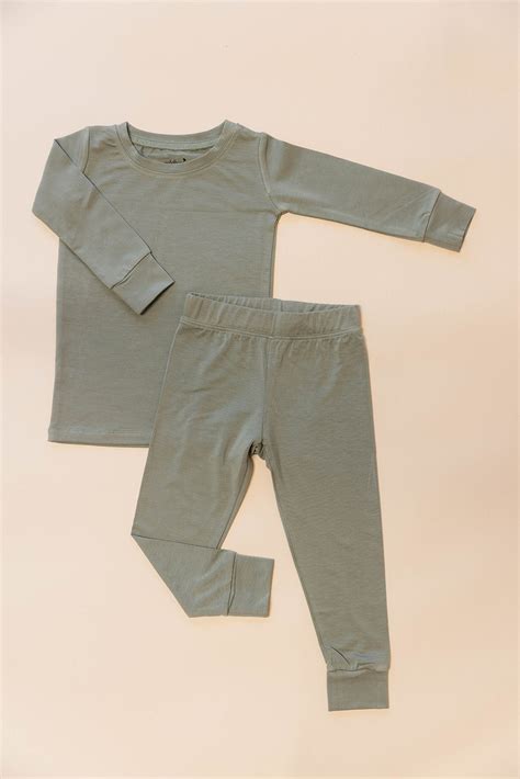 Acadian - CloudBlend™ Long Sleeve Pajamas Set – WildBird