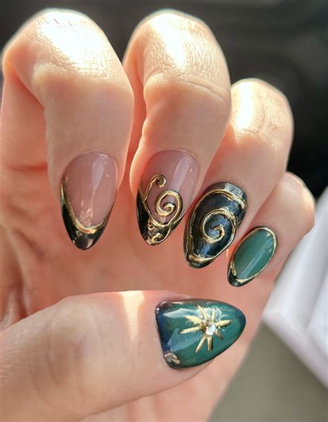 KaseyCoralNails press on nails 💅 handmade (@kaseycoralnails ...