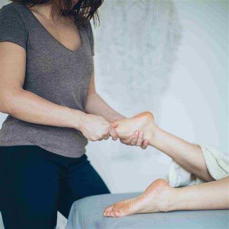The Best Foot Massage Oils | Nikura