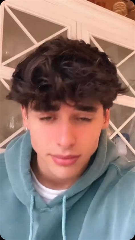 Instagram video by Men Models • Dec 28, 2024 at 8:04 AM