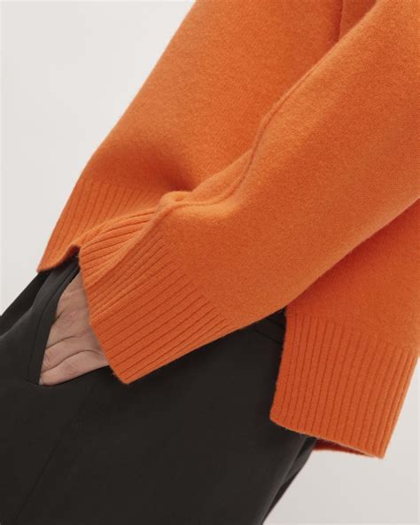 The Good Merino Wool Crewneck Sweater Orange – Everlane