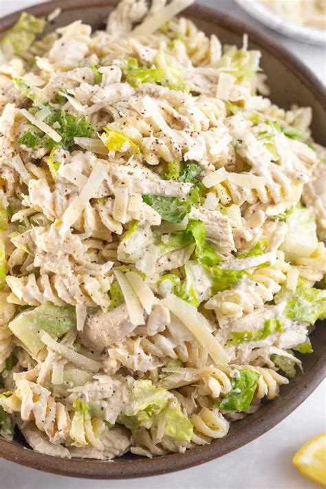 26 Healthy High Protein Chicken Recipes - Eat the Gains