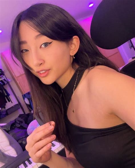 Emma Mei-Li. : r/asianfitgirls