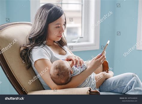 188,491 Woman Kids Food Images, Stock Photos & Vectors | Shutterstock