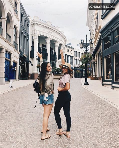 SOPHIA SMITH Feet - AZNudeFeet