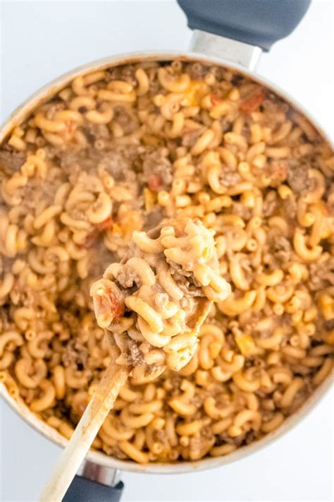 Homemade Hamburger Helper (Cheesy Creamy Pasta)