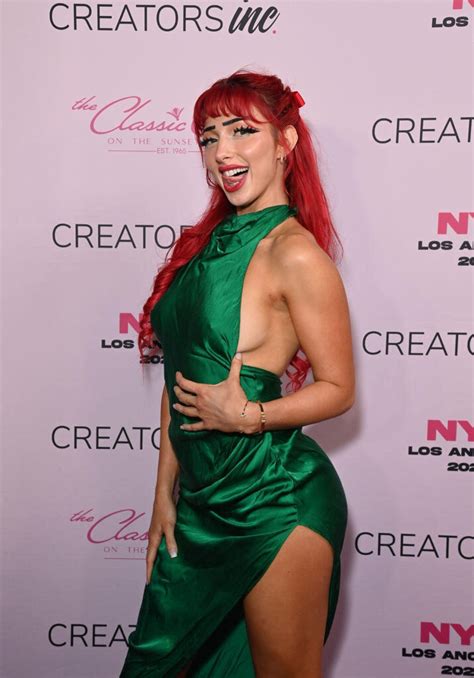 Fitness Nala – Creators Inc NYE 2024 in Los Angeles 12/31/2023 • CelebMafia