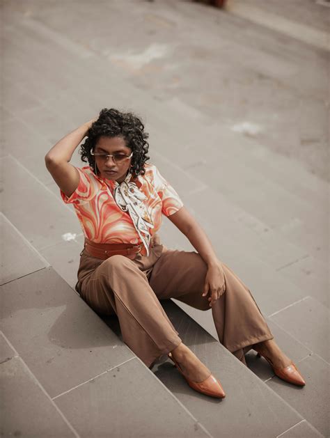 Large+Breasted+Women+In+Bikinis Photos, Download The BEST Free Large ...