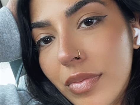 Jasmine Sherni: It’s picture perfect selfie goals only for the stunner — Attack The Culture