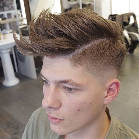 Quiff Hairstyles for Men - 40 Trendy Mens Modern Quiff Haircut to Try ...