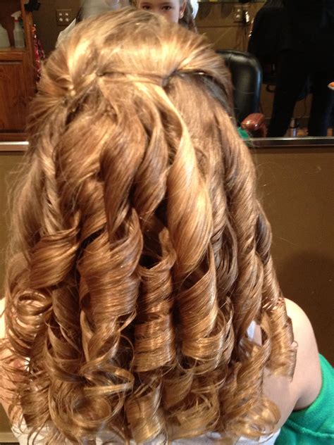 Pin by Mark McNabb on Beautiful curls in 2025 | Curls for long hair ...