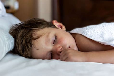 Tethered Spinal Cord Syndrome and Surgery: What Parents Need to Know - Rare Parenting