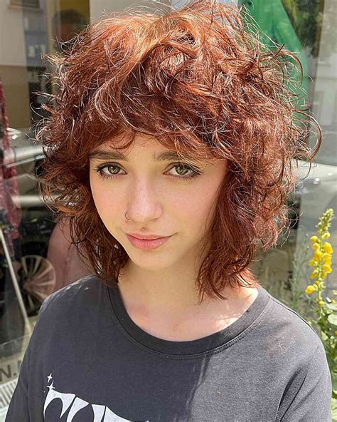 Fluffy Hair 20 Easy To Do And Cute Hairstyles For Curly Hair