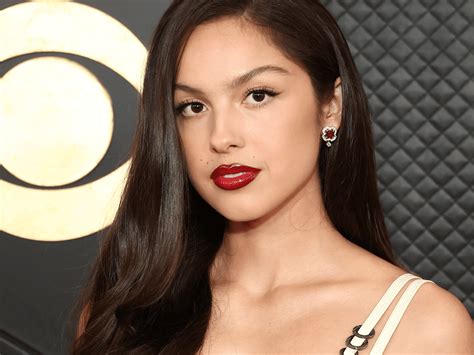 Olivia Rodrigo Brought Old Hollywood Glam to the 2024 Grammys