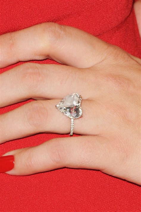 Oval Engagement Rings Celebrity at Lauren Gunter blog