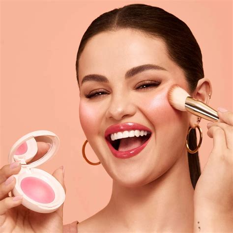 Rare Beauty by Selena Gomez – Tu Maquillaje México