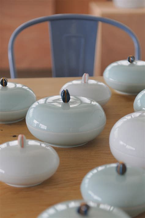 Design - Latitude 22N - Hong Kong Ceramic Studio — Design Anthology