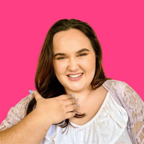 Meet Charlotte! The newest member of the TCF Fam | The Curvy Fashionista