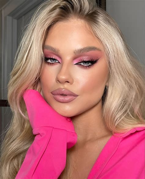 50 Gorgeous Pink Eyeshadow Looks To Charm Everybody - Woman & Lifestyle