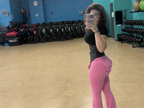 MsTriggaHappy: The pre-workout goals are on full display right here — Adult The Culture