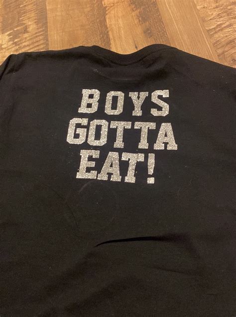 COME HERE — Moodboard of accidently seeing Pete Wentz' nudes...