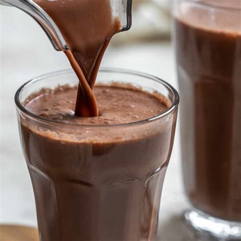 Chocolate Oat Milk - Plant-Based on a Budget