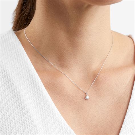 White Gold Necklaces | White Gold Chains for Women | Goldsmiths