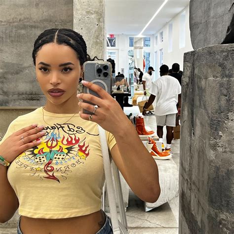 Elexis Monroe Exclusive Porn Videos