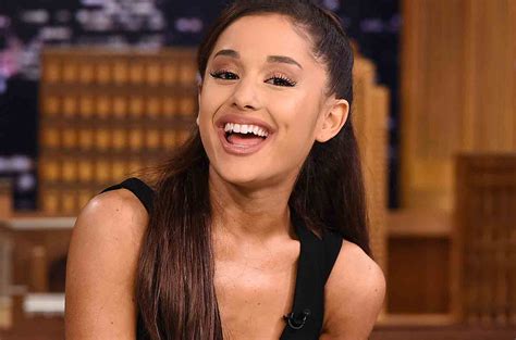 National Puppy Day: Ariana Grande’s Newest Pup Will Help You Celebrate ...