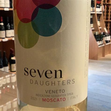 Seven Daughters Moscato - Clayton Winehouse