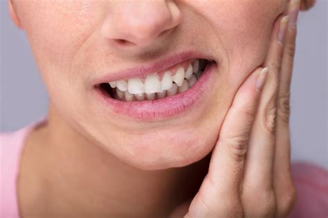Wisdom Tooth Abscess: Causes, Symptoms & Treatment - Dental 3DU