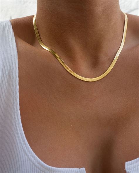 The Classique Herringbone Chain- Gold | Chain, Gold chain necklace, Jewelry