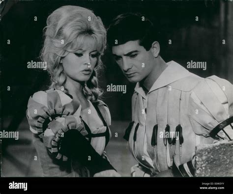 Jean bardot hi-res stock photography and images - Alamy