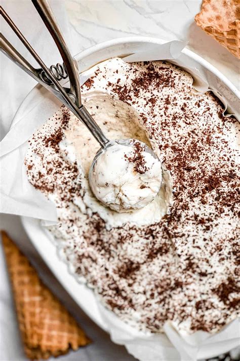 Simple 3 Ingredient No-Churn Vanilla Stracciatella Ice Cream | Baked ...