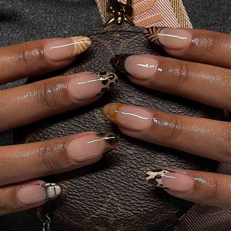 25 Nail Tip Designs That Go Beyond the Classic French in 2024 | Nail ...