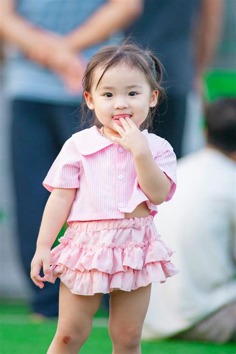 Small Ass Photos, Download The BEST Free Small Ass Stock Photos & HD Images