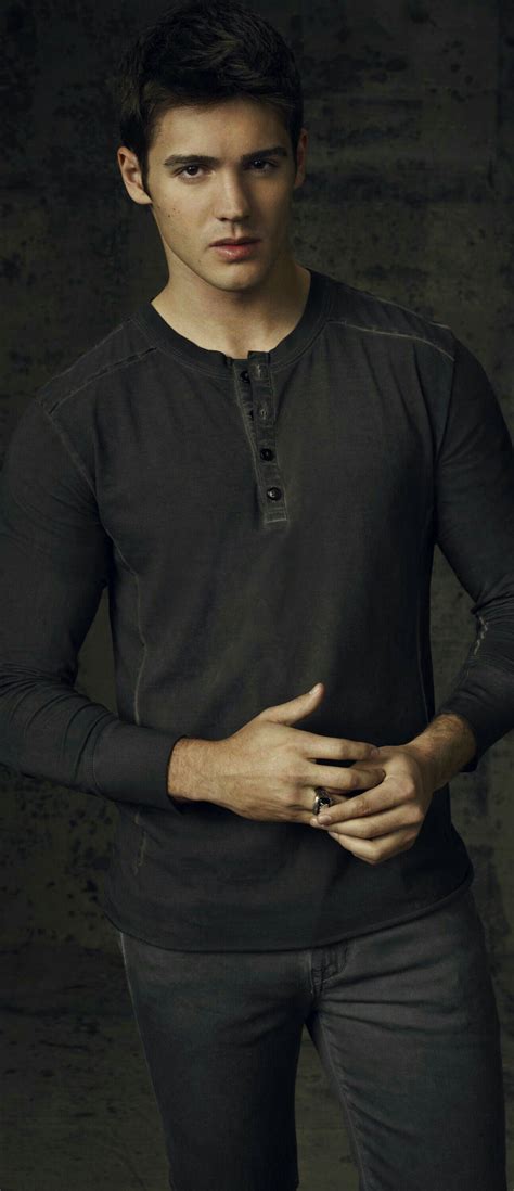 Pin by Erin McPartland on TVD | Vampire diaries guys, Vampire diaries ...