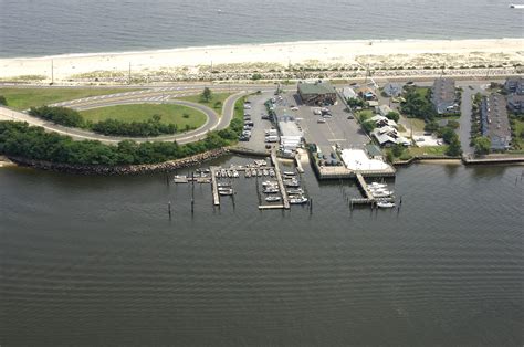 Brooks Marina in Sea Bright, NJ, United States - Marina Reviews - Phone Number - Marinas.com