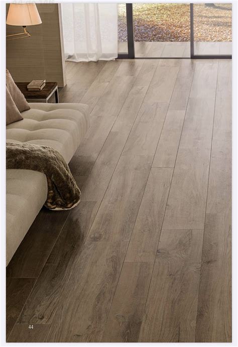 Pin by Carmen Alvarez on J J C ESPEJO | House flooring, Wood floor ...