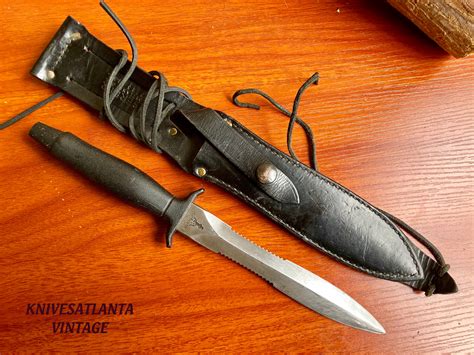 GERBER MARK II SURVIVAL KNIFE ~ Vintage 1978