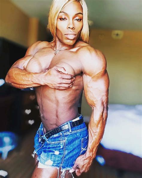 Victoria Dominguez (Mistress Treasure)