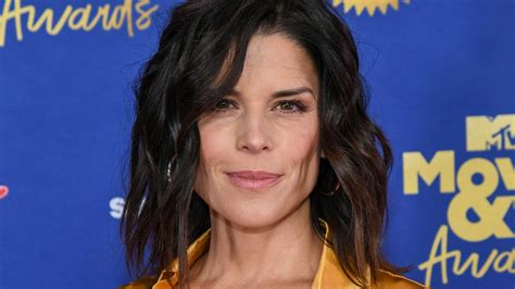 Scream Queen Neve Campbell's Biography