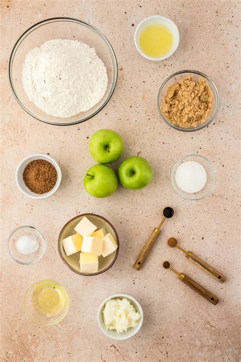 The Best Baked Apple Empanadas Recipe - Quick & Easy!